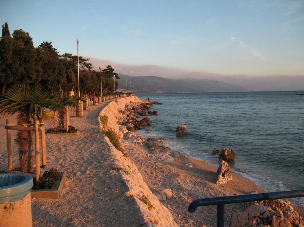 Hotel Ruza Novi Vinodolski Bilik gambar